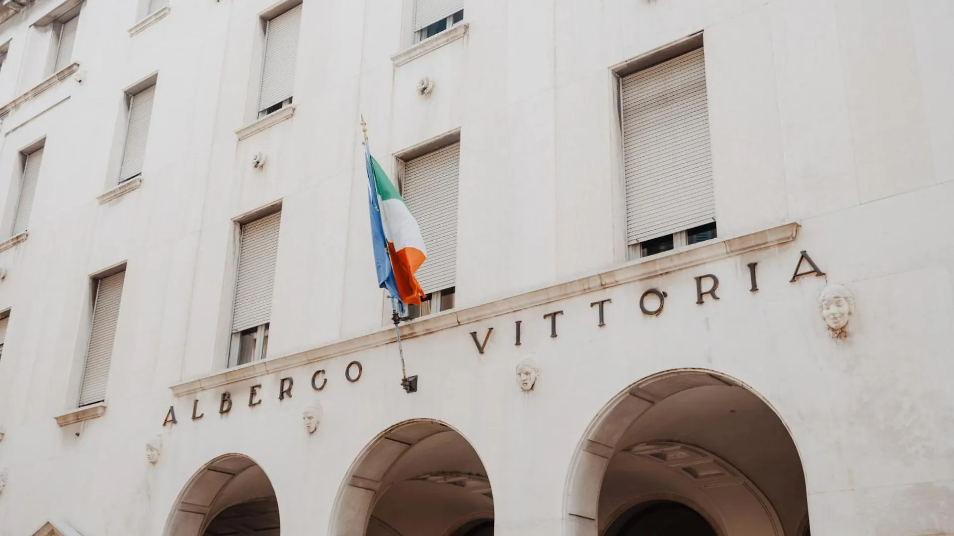 Hotel Vittoria Brescia 5*,